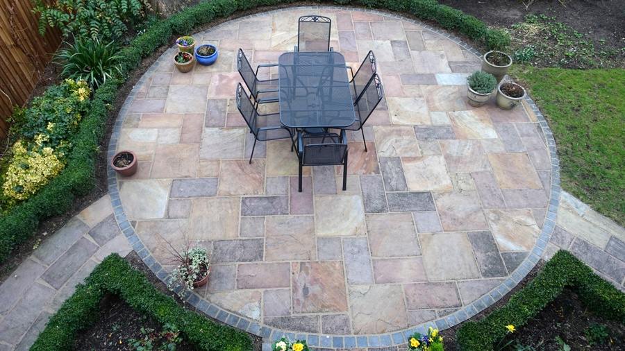 What to put down before pavers
