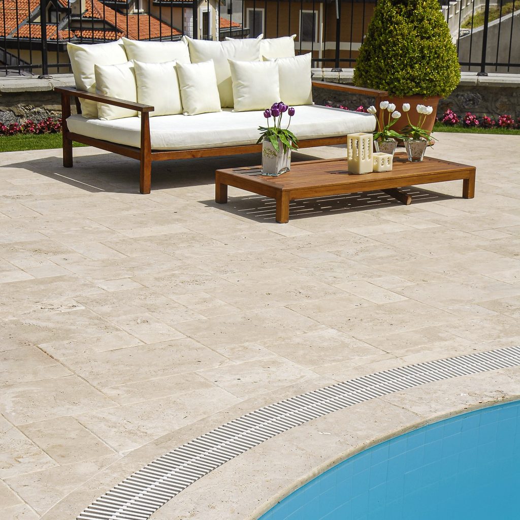 Does travertine pavers turn yellow