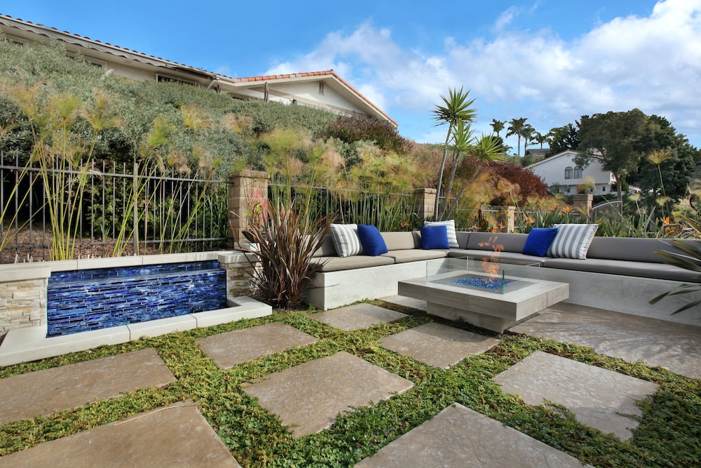 How to care for outdoor travertine pavers