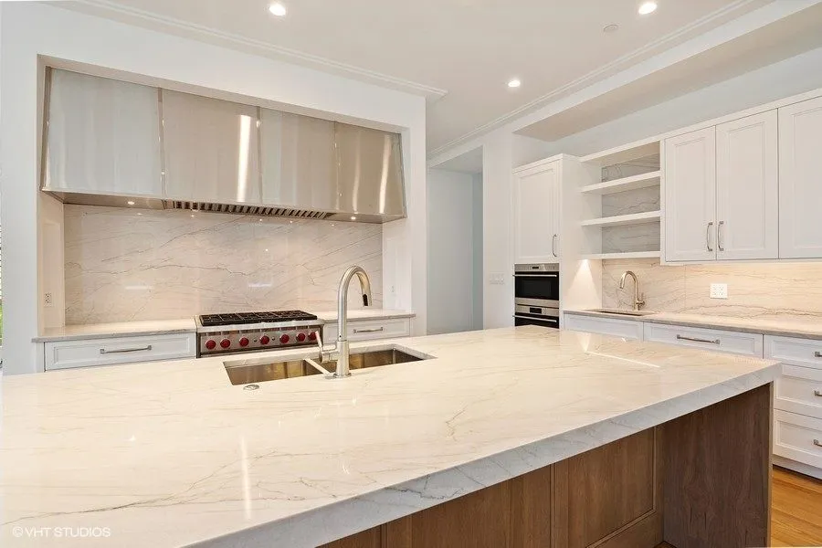 Can you put a crockpot on quartzite