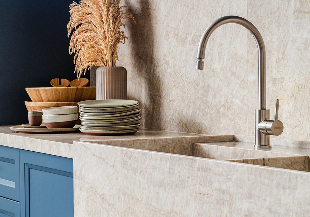 How Quartzite Reacts to Real Life Use